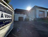 Grande maison dans un quartier prisé - image n° 1
