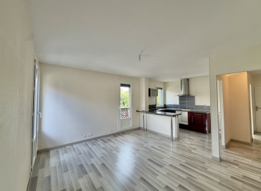 Appartement T3 - Garage-Balcon- Idéal premier investissement - Quartier Victor Hugo